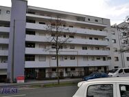 4 Zimmer Wohnung mit Balkon und Stellplatz - Fürth