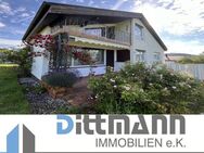 Einfamilienhaus mit Einliegerwohnung und Garage in Truchtelfingen - Albstadt