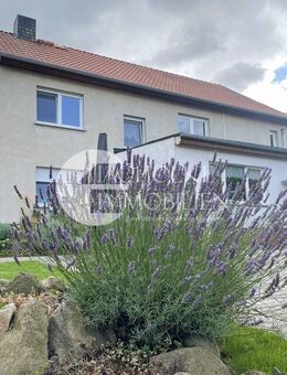 Gepflegtes Zweifamilienhaus mit Nebengebäude im Raum Salzwedel - Salzwedel (Hansestadt)