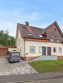 Großartiges Zweifamilienhaus in Ortsrandlage m. Traumgrundstück! - Blumberg