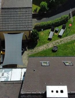 Zweifamilienhaus mit Gewerbe in zentraler Lage - Pegnitz