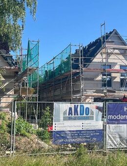 Neubau Doppelhaushälfte Schlüsselfertig mit Garten, PV, Stellplatz, Vinyl FB, inkl. Anschlusskosten - Hamburg
