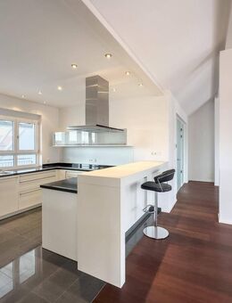 *** Luxus pur: Großzügiges Penthouse mit ca. 272 qm Wohnfläche *** - Mutterstadt