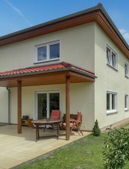 Flexibel nutzbar: Zwei Wohneinheiten oder ein großzügiges Familienhaus - Potsdam