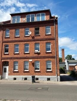 Kapitalanlage mit Charme - 4-Zimmer-Wohnung in stilvollem Altbau in Eisenach - Eisenach