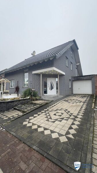 Modernes Einfamilienhaus mit großzügigem Platzangebot und hochwertiger Ausstattung in ruhiger Lage
