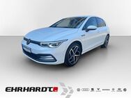 VW Golf, 1.5 TSI VIII Highline IQ-LIGHT F-SITZ EL PARKL, Jahr 2020 - Arnstadt