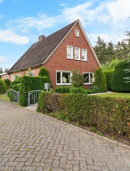 ~~Nicht neu, aber echt. Nicht perfekt, aber solide. Ein Stück Ostfriesland, das Platz lässt für das, was kommen soll.~~ - Südbrookmerland