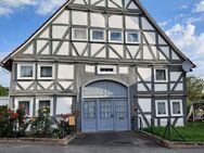 Großes Fachwerkhaus mit Potenzial zum Wohnen und Arbeiten - Trendelburg