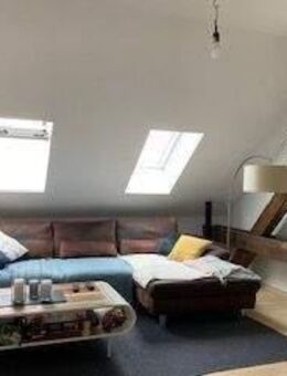 Tolle 4-Zi-DG-Wohnung im Loft-Style - in denkmalgeschütztem Haus - Nebenkosten-VZ inklusive Strom-VZ - frei ab 01.01.2026 - Ingolstadt