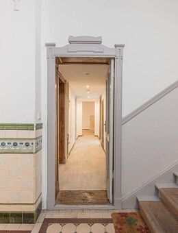 Zuhause im Prenzlauer Berg - freie 5-Zimmerwohnung im Erdgeschoss - Berlin