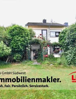 Charmante Doppelhaushälfte in ruhiger Wohnlage von Neuwied - mit Garten, Balkon und Ausbaupotenzial - Neuwied