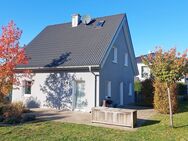 Attraktives Einfamilienhaus in guter Lage von Rödelsee - Rödelsee