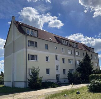 Arzberg...Sonnige Dachgeschoss-Wohnung mit Flair!