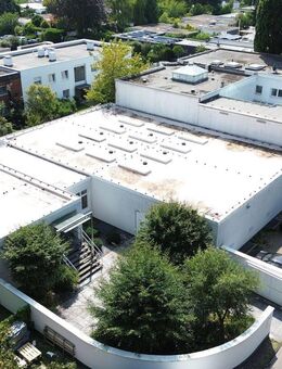 Repräsentative Wohn- und Gewerbeimmobilie mit vielen Nutzungsmöglichkeiten in Seeberg-ruhige Lage! - Köln