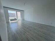 Detmold-Herberhausen: Sanierte 4 Zimmer, 2 Bäder + Balkon - Detmold