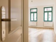 Einziehen & wohlfühlen: 3-Zimmer-Wohnung mit Balkon und neuen Böden - Leipzig