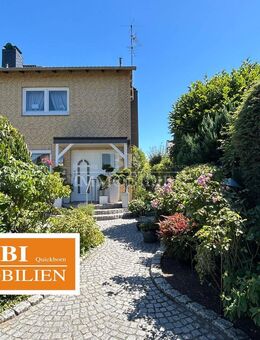 Stilvolles Endreihenhaus auf schönem Grundstück - Quickborn (Landkreis Pinneberg)
