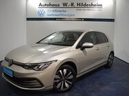 VW Golf, 1.0 l VIII Move eTSI GZ, Jahr 2023 - Ludwigslust