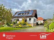 Bezugsfähiges EFH mit großem Grundstück und PV-Anlage - Groß Pankow