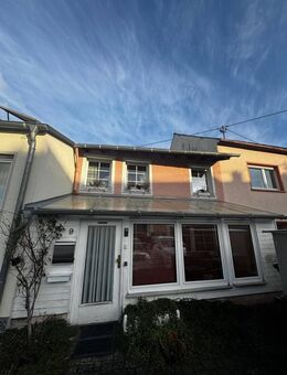 Einfamilienhaus inkl. Anbau - Strohn