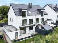 Erstbezug: Geräumige 6-Zimmer-Doppelhaushälfte mit gehobener Innenausstattung in Meerbusch - Meerbusch