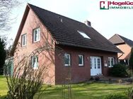 Ein sehr gepflegtes Einfamilienhaus mit Garage - Aurich