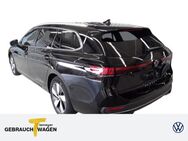 VW Passat Variant, eHybrid BUSINESS, Jahr 2024 - Herne