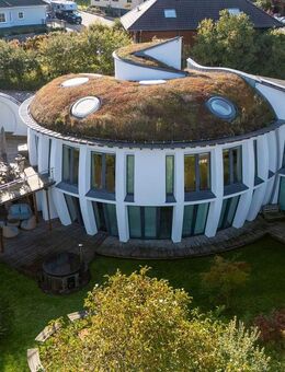 Architektonisches Unikat, ca. 536m² WFL/NFL, mit Wellnessbereich und Schwimmteich in Boppard - Boppard