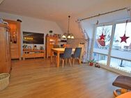 Bezugsfreie Zweizimmer-Eigentumswohnung mit ausgebautem Dachboden in guter Wohnlage von Wardenburg - Wardenburg