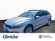 VW Passat Variant, 1.5 TSI Business, Jahr 2024 - Kassel