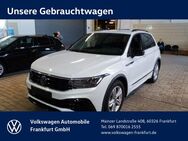 VW Tiguan, 1.5 TSI R-Line FrontAssist, Jahr 2023 - Frankfurt (Main)
