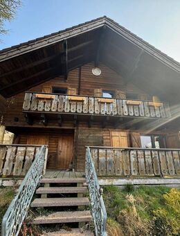 Holzblockhaus im Ortsteil Hunzen - Halle (Landkreis Holzminden)