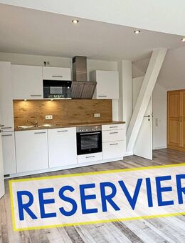 OBERBECKSEN: 3,5 Zimmer-Wohnung mit EBK, 2 Bädern, Balkon und Stellplatz - Bad Oeynhausen