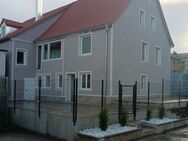Kernsaniertes freistehendes Mehrfamilienhaus - Wilhermsdorf