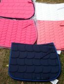 5 Stück tolle Schabracke Satteldecke Größe Full Warmblut in 04651