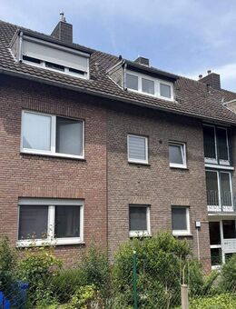 Charmante Dachgeschosswohnung in TOP Lage - Krefeld