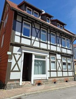Neuer Preis! Kernsaniertes Fachwerkhaus. 5 vermietete Wohneinheiten. Attraktive Innenstadtlage. - Wernigerode