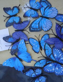 12 Schmetterlinge blau, weiß schwarztöne - Friedrichsdorf