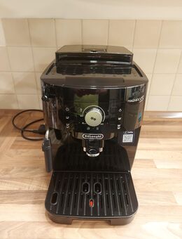 De`Longhi Magnifica S ECAM 11.112.B - Radeberg