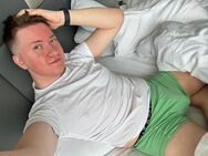 Gay 28 passiv (Deutsch-Bosnier) sucht - München Trudering-Riem