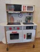 Kinderküche mit Zubehör in 23730