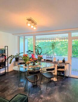 Provisionsfrei: Modernisiert & im Grünen! 3-Zimmer-Wohnung mit Balkon & Garage - Karlsruhe