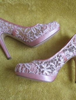 NEU und ungetragen * Blumen * Blüten * Flower * Lace- Spitze * High- Heels * Plateau * Pumps * Schuhe "BODYFLIRT" Gr. 37- 38/ 5 * rosè * rosequarz * - Riedlingen