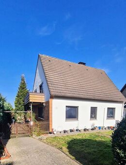 Einfamilienhaus auf großem Erbbaugrundstück in Oerlinghausen-Helpup - Oerlinghausen