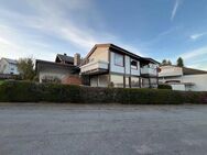 provisionsfrei: Attraktives Einfamilienhaus mit großzügiger Holzterrasse und Aussenkamin - Karlsbad