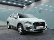 Audi Q2, 35 TFSI advanced, Jahr 2023 - München