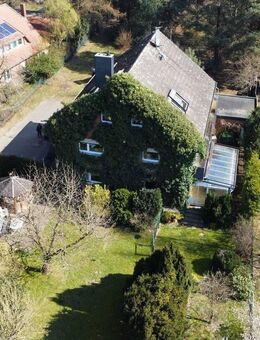 Großzügiges Mehrfamilienhaus mit drei Wohneinheiten in Schneeren - Neustadt (Rübenberge)