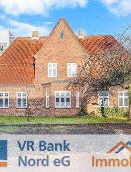 Stilvolles Einfamilienhaus mit Einliegerwohnung und großer Werkstatt (ehemals Tischlerei) - Braderup