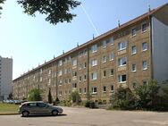 WBG - 2 Zimmer mit Balkon u. Wohlfühlbad! - Brandenburg (Havel)